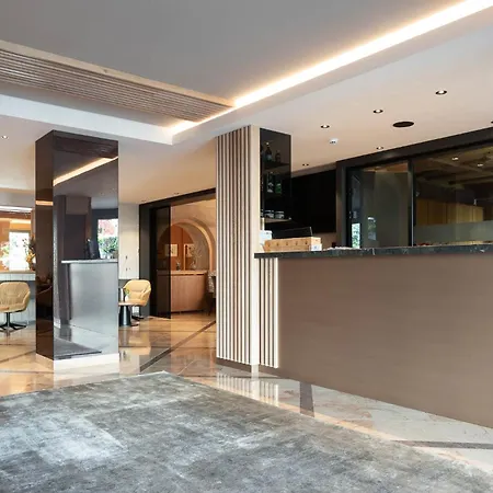 Burggraeflerhof 4*