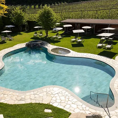 Szálloda Burggraeflerhof 4*