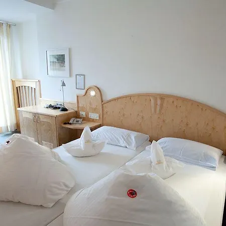 Burggraeflerhof Hotel 4*