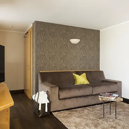 Burggraeflerhof 4*